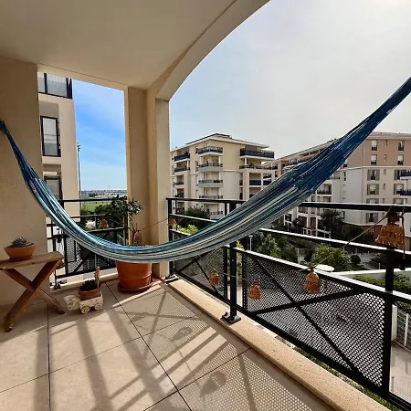 Apartment Moderne - Terrasse - Vidéo Projecteur *