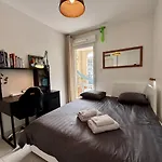 Moderne - Terrasse - Video Projecteur
