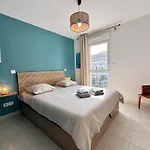 Moderne - Terrasse - Video Projecteur Apartman